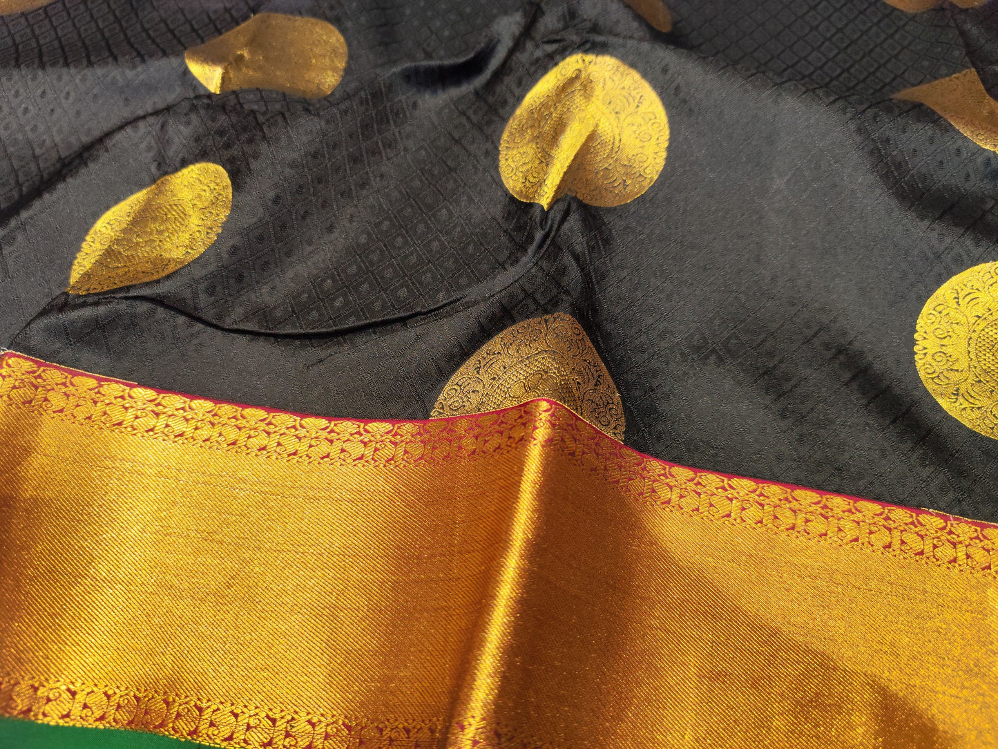 Kanjeevaram Silk Saree | Black & Red