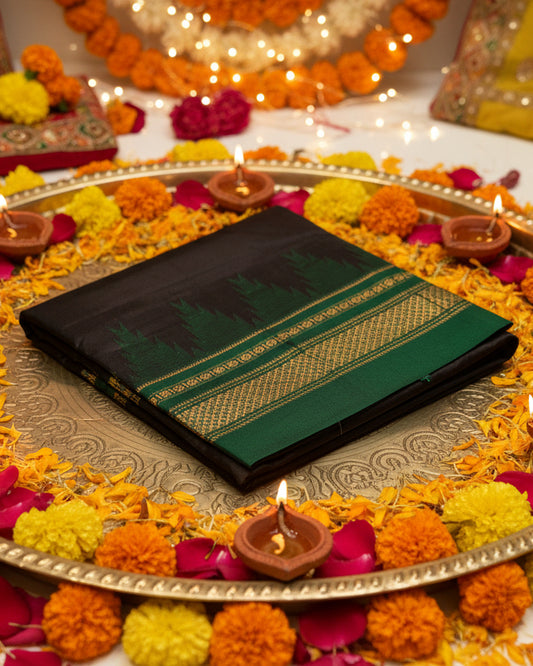 Ilkal Silk Plain Temple Saree | Black & Green