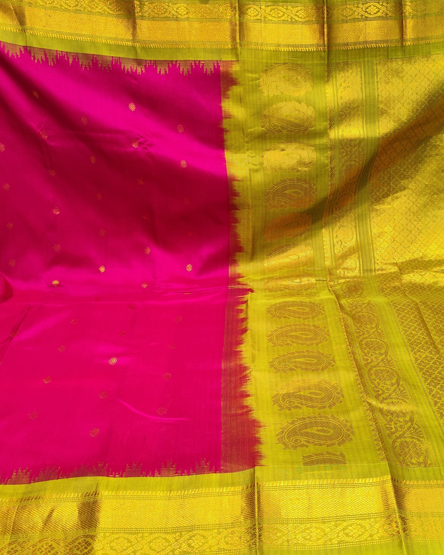 Gadwal Silk Saree | Pink & Green