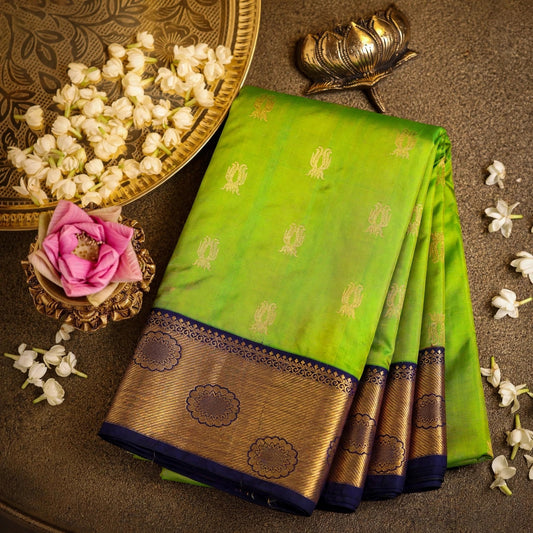 Geen silk saree with blue gold zari border
