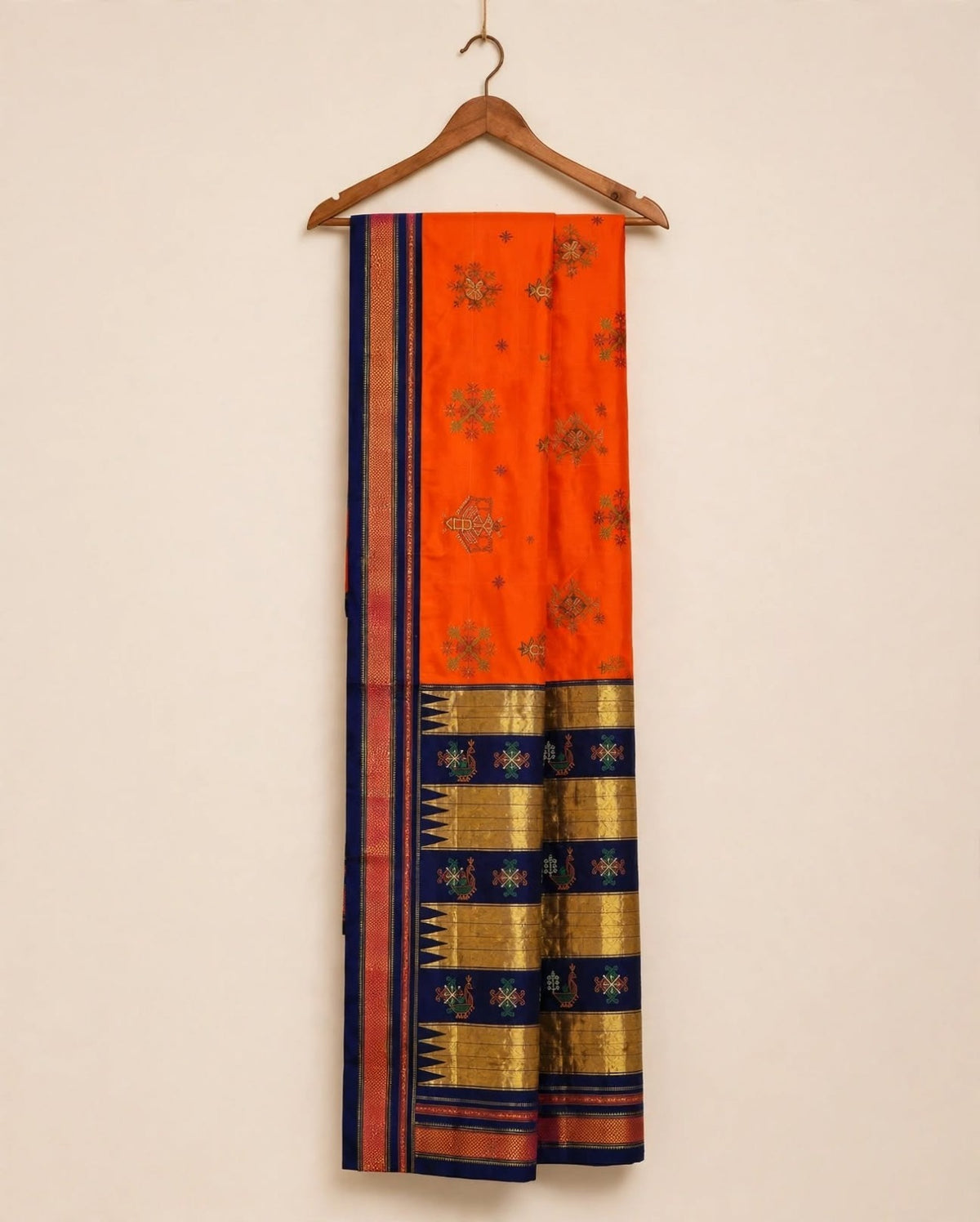 Ilkal Plain Kasuti Saree | Orange & Navy Blue