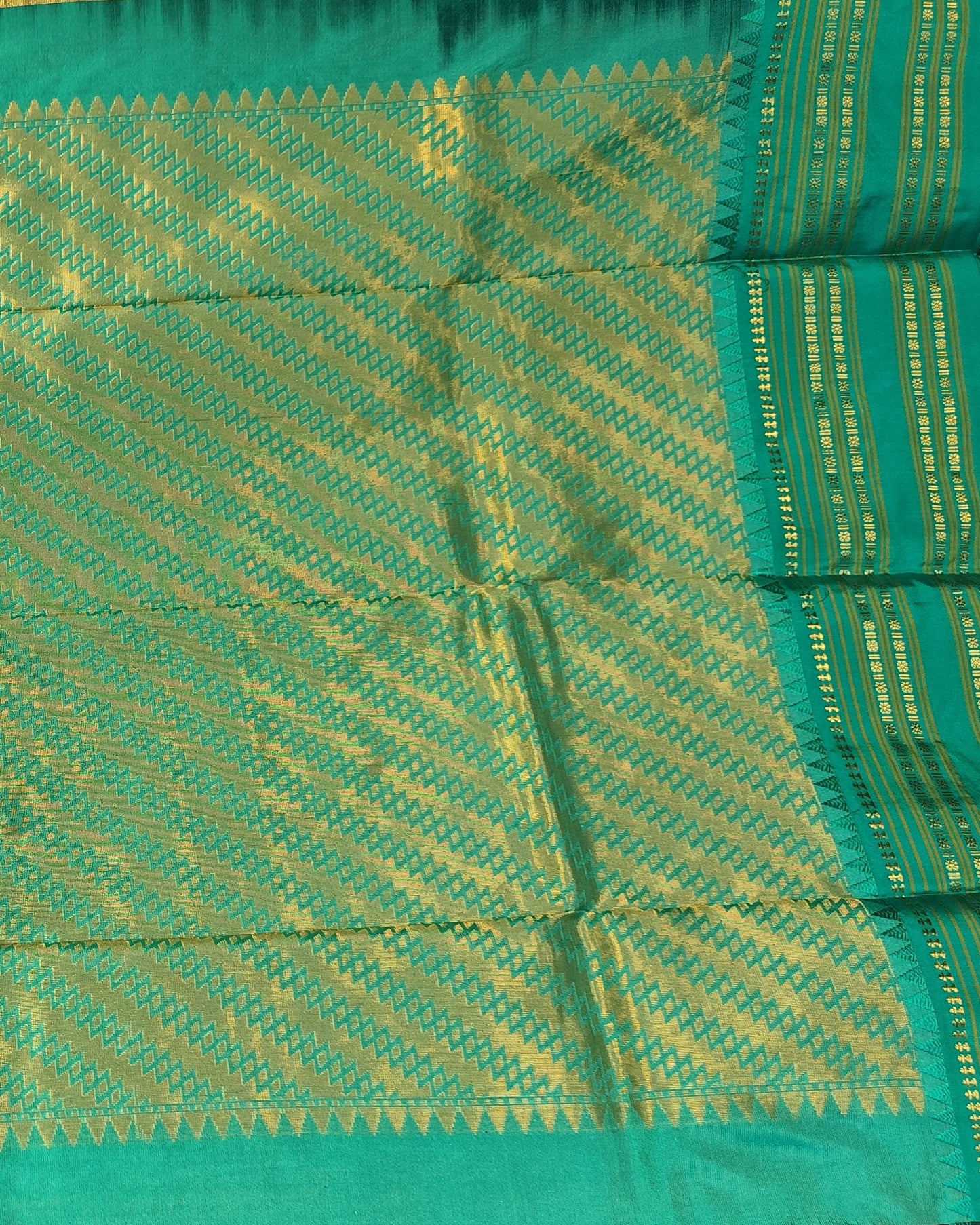 Narayanpeth Silk Saree | Maroon & Turquoise