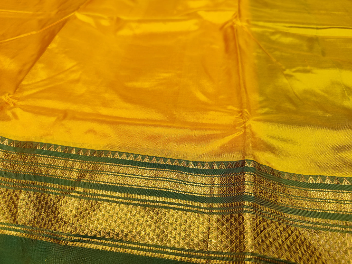 Ilkal Silk Plain Saree | Yellow & Green