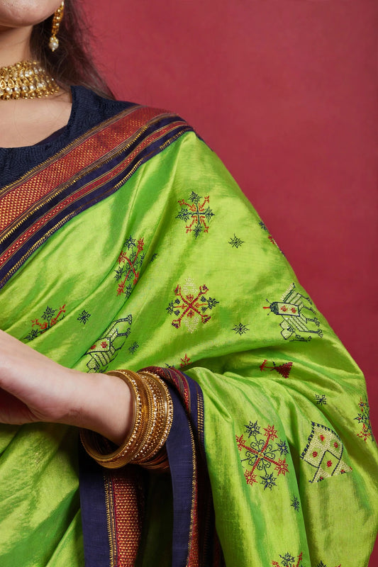 Ilkal Plain Kasuti Saree | Parrot Green